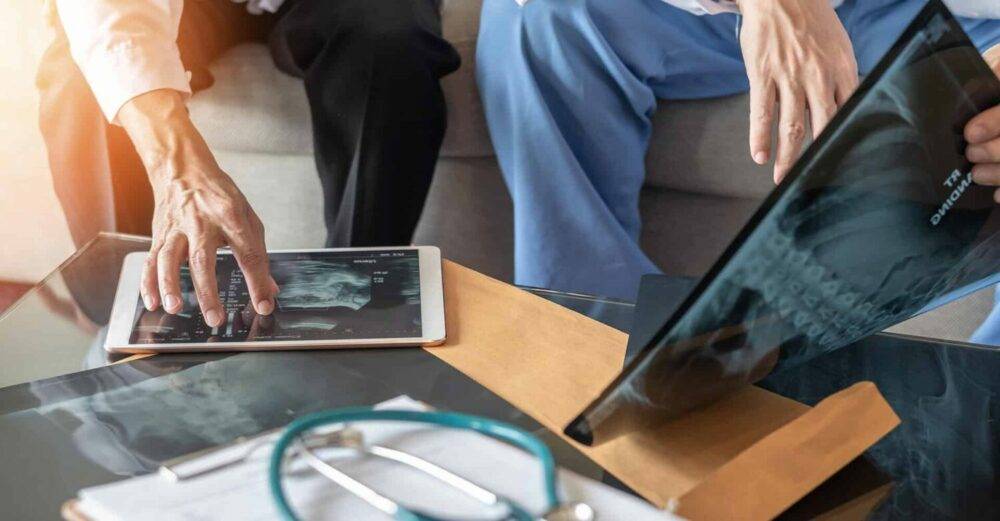 Dr. Christopher Schmidt, Pittsburgh Orthopaedic Surgeon